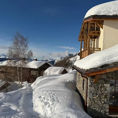 Holiday home Les Chryolles - Les Sources